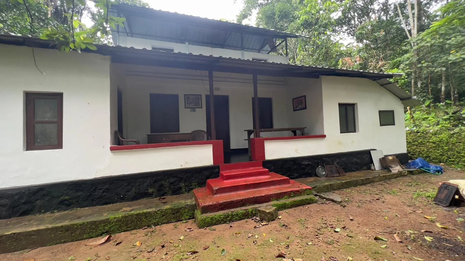 Bachelor'S Tharavaadu Villa Athirappilly